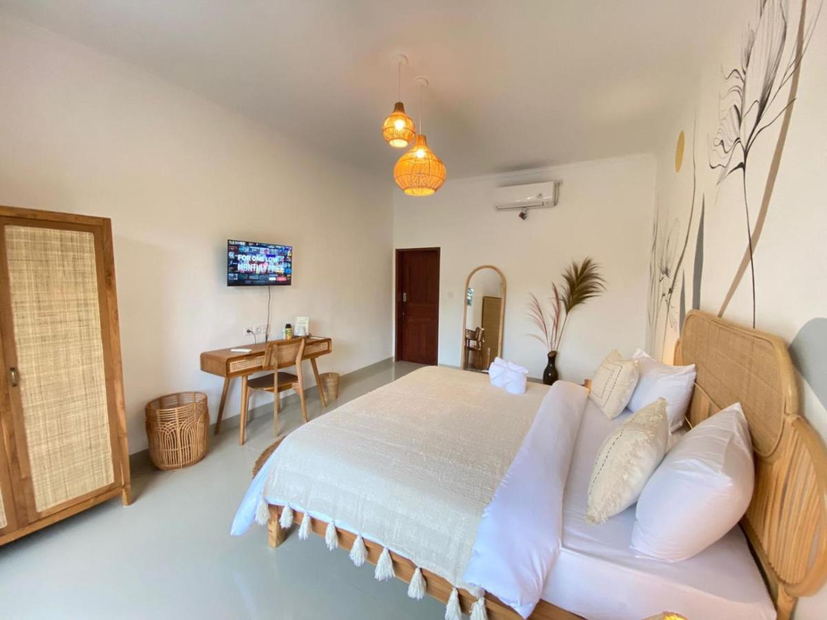 Shortcut Breeze Guest House Canggu Buitenkant foto