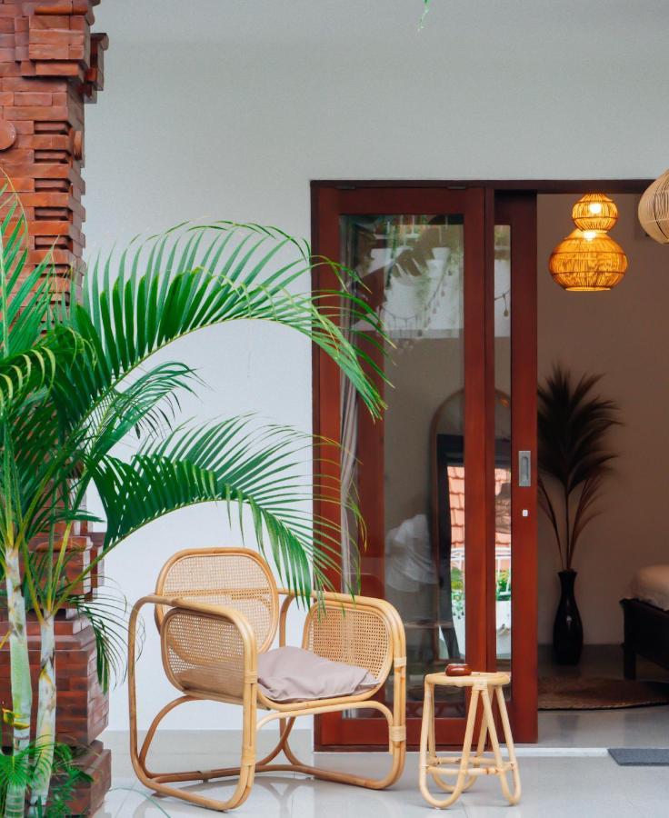Shortcut Breeze Guest House Canggu Buitenkant foto