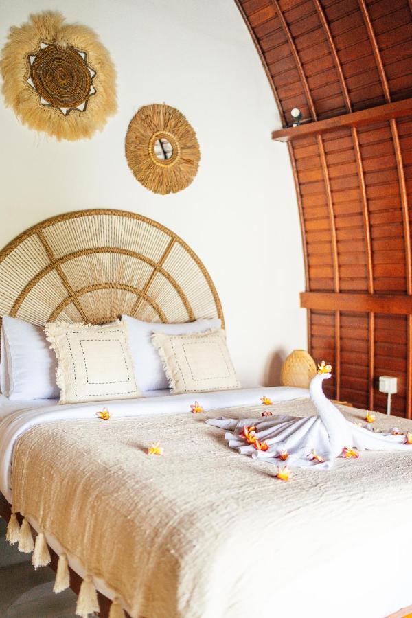 Shortcut Breeze Guest House Canggu Buitenkant foto