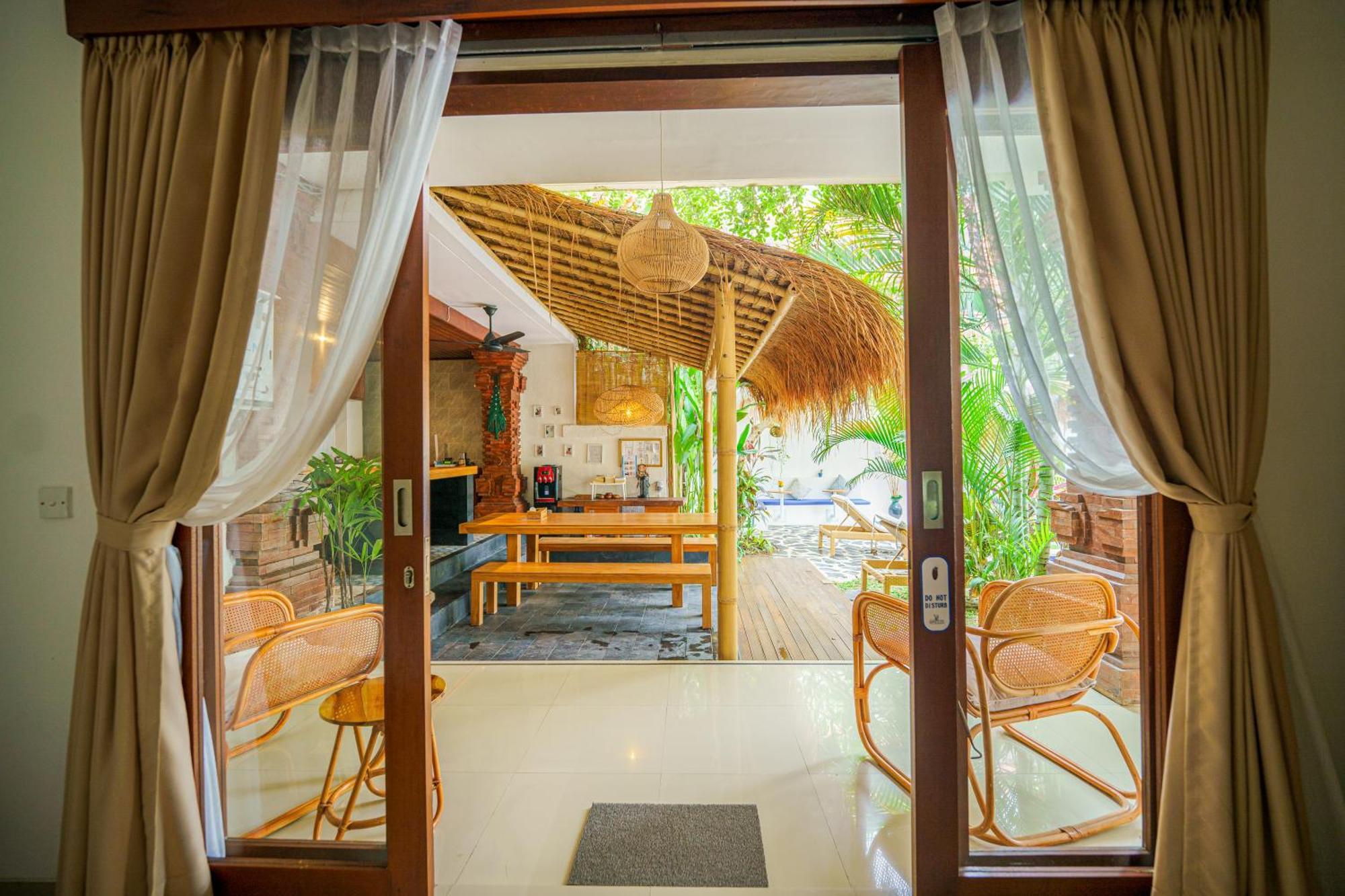 Shortcut Breeze Guest House Canggu Buitenkant foto