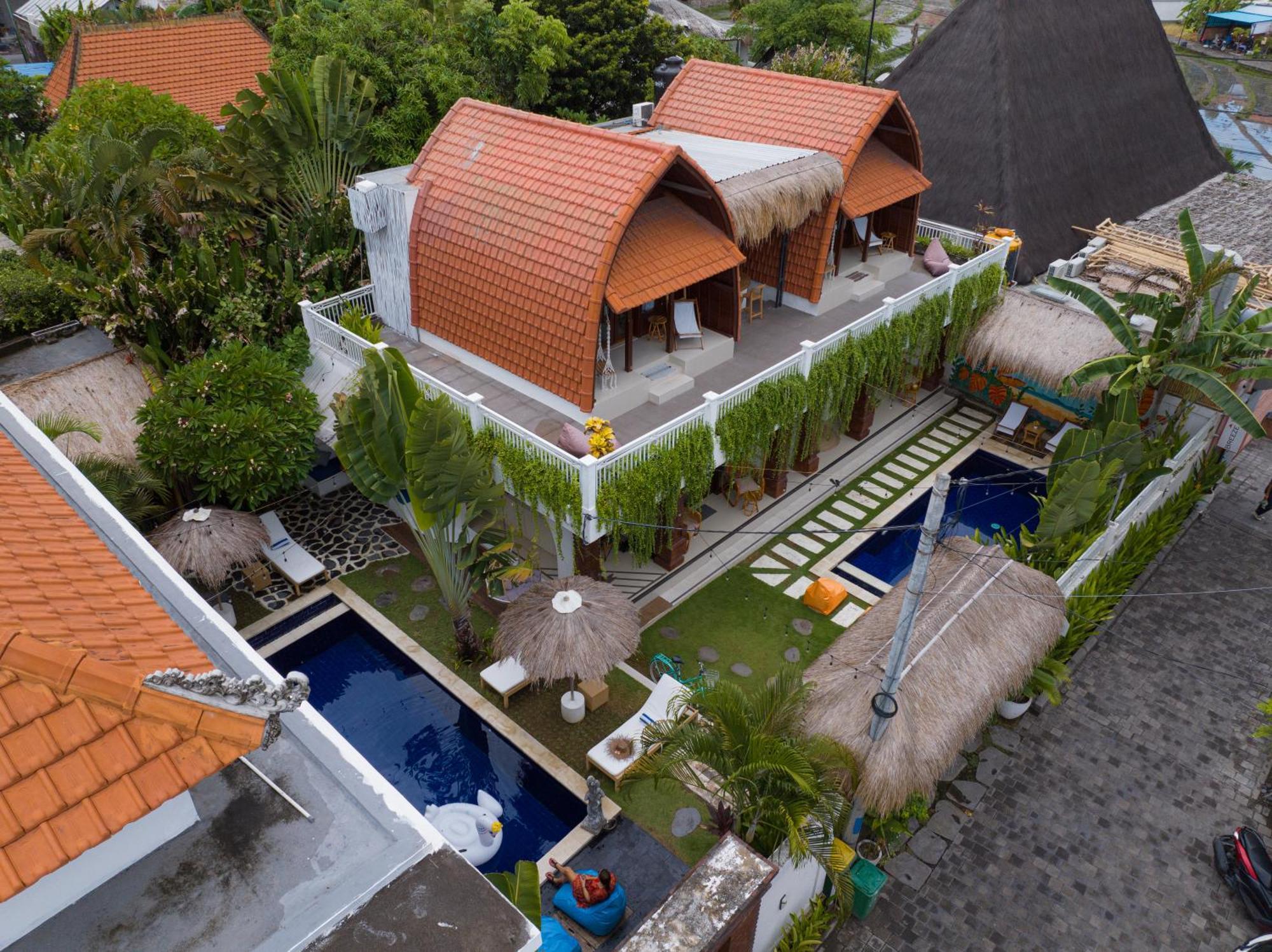 Shortcut Breeze Guest House Canggu Buitenkant foto