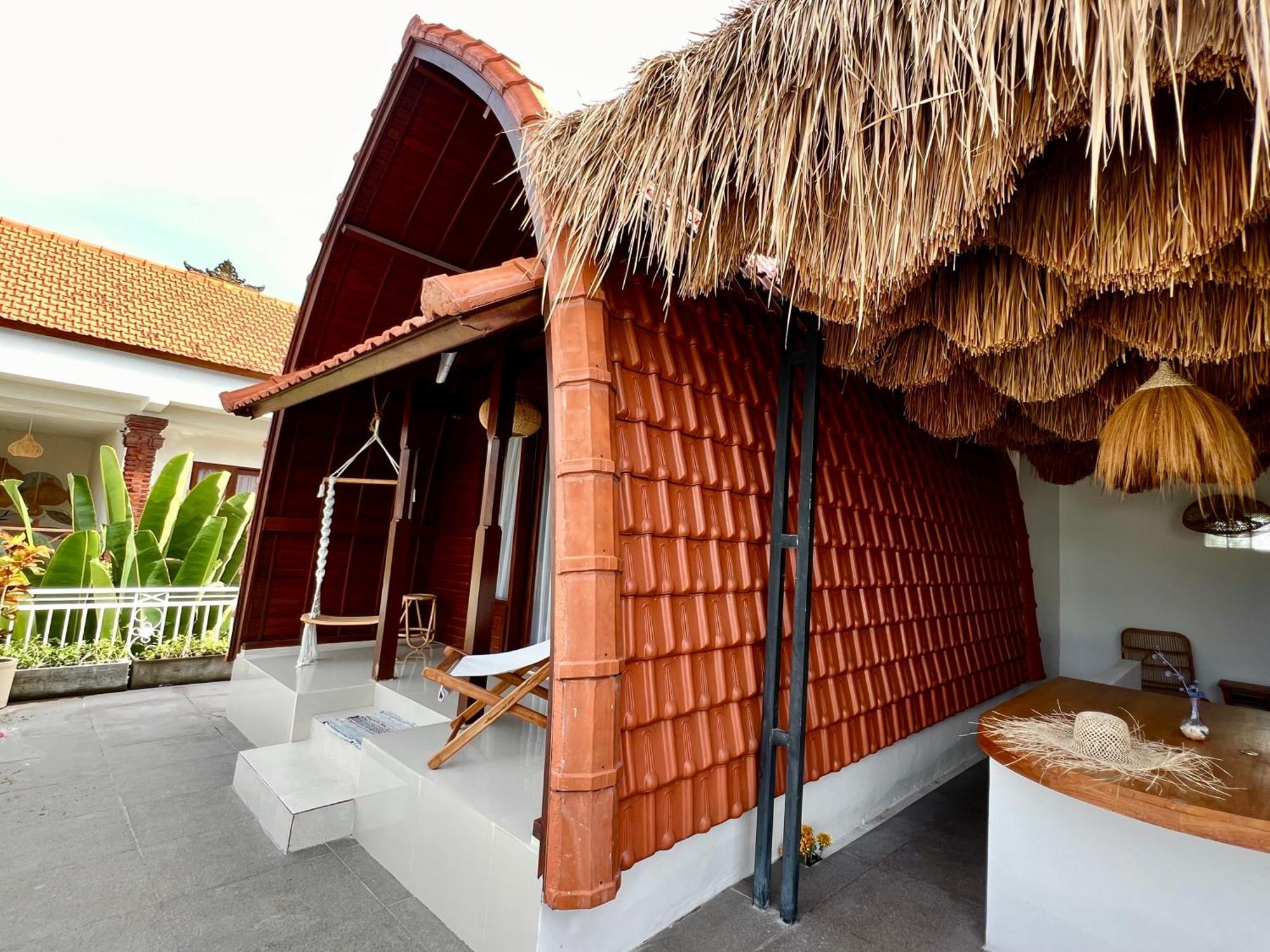 Shortcut Breeze Guest House Canggu Buitenkant foto